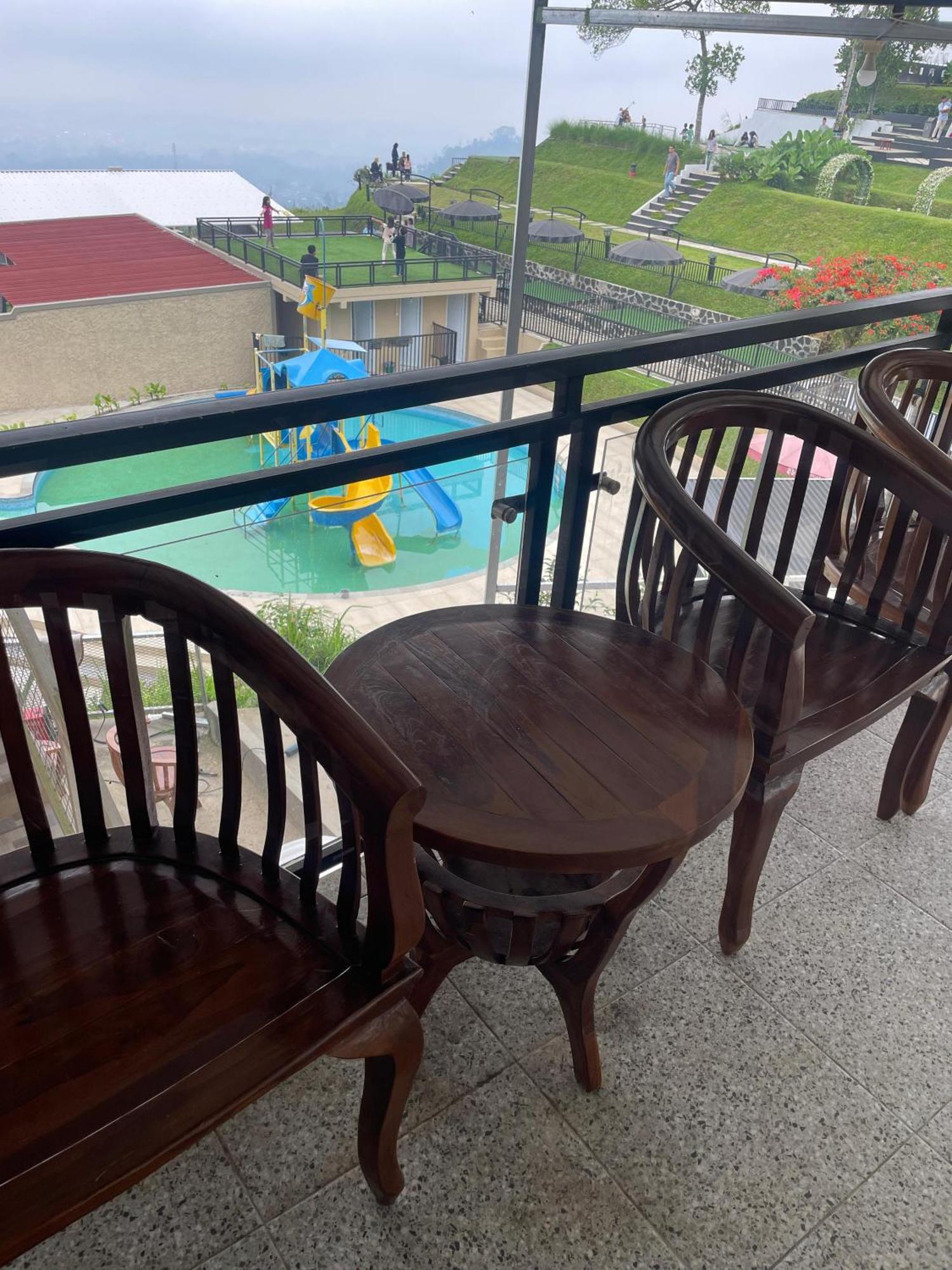Pojok Kahyangan Homestay And Cabin Kejajar Экстерьер фото